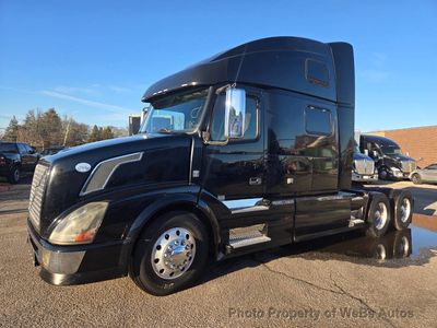 2010 Volvo VN
