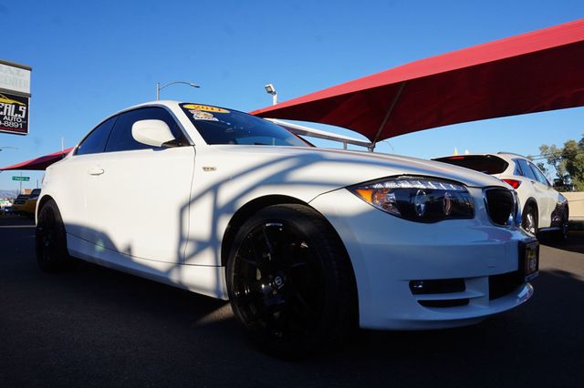 2011 BMW 1 Series PREMIUM PKG, PREMIUM WHEELS, HEATED SEATS, MOON ROOF - 22935641 - 5