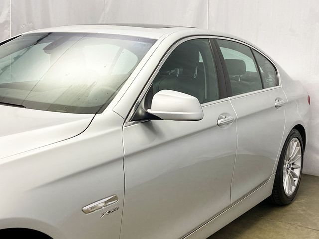 2011 BMW 5 Series 535i xDrive - 22926147 - 1