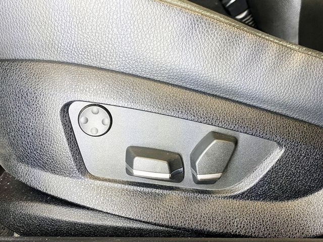 2011 BMW 5 Series 535i xDrive - 22926147 - 20