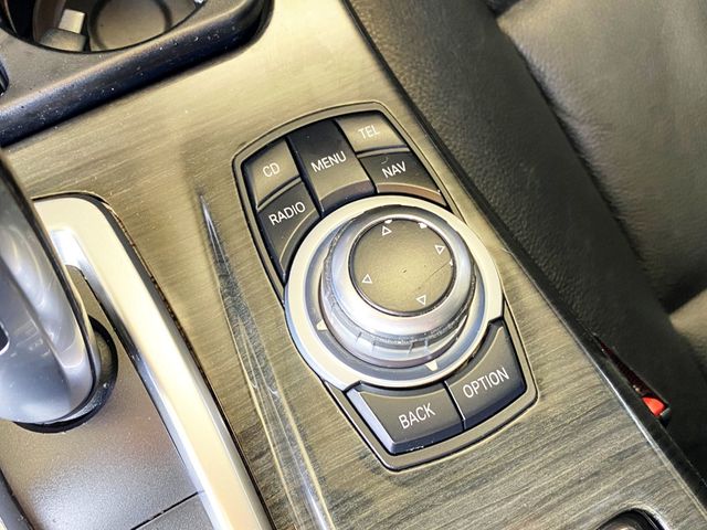 2011 BMW 5 Series 535i xDrive - 22926147 - 35