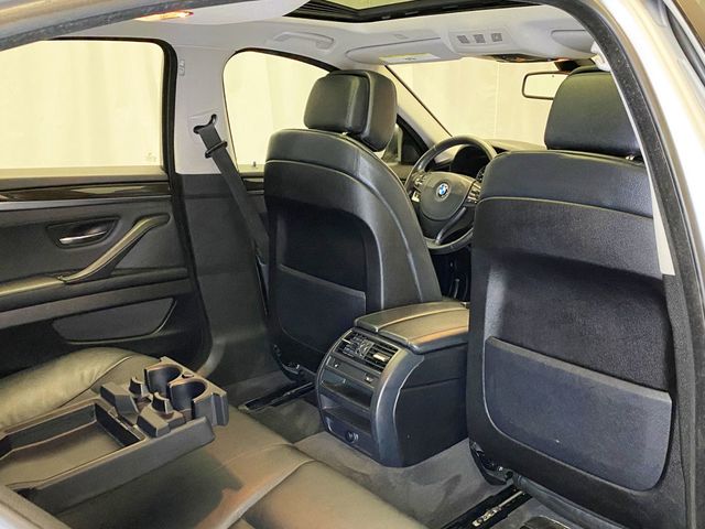 2011 BMW 5 Series 535i xDrive - 22926147 - 46