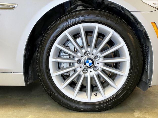 2011 BMW 5 Series 535i xDrive - 22926147 - 57