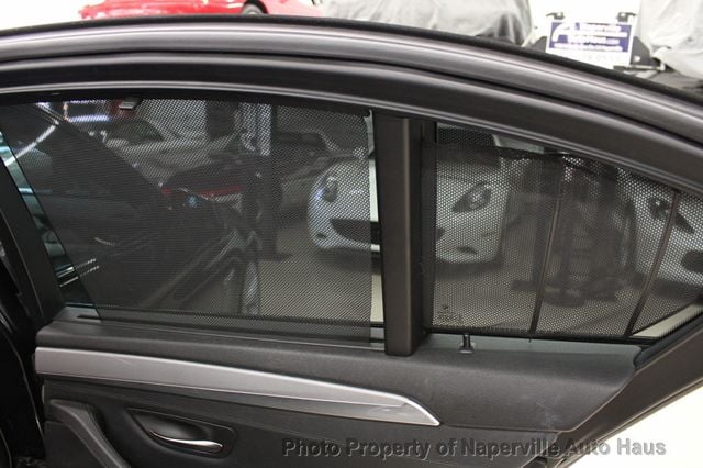 2011 BMW 5 Series 550i xDrive - 22425010 - 39