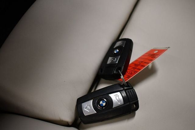 2011 BMW Z4 Roadster sDrive30i - 22380671 - 63