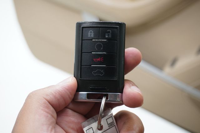 2011 Cadillac CTS Coupe 2dr Coupe Premium RWD - 22904282 - 14