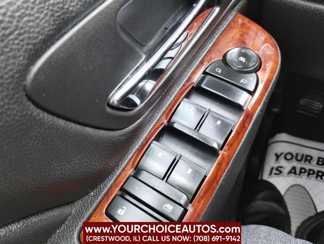 2011 Chevrolet Avalanche 4WD Crew Cab LS - 22849589 - 28