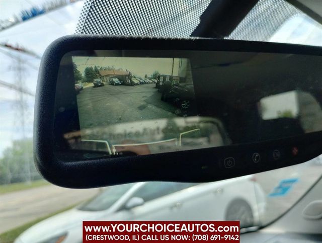 2011 Chevrolet Avalanche 4WD Crew Cab LS - 22849589 - 30