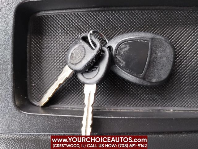 2011 Chevrolet Avalanche 4WD Crew Cab LS - 22849589 - 33