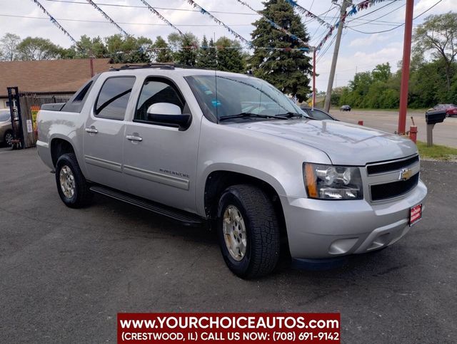 2011 Chevrolet Avalanche 4WD Crew Cab LS - 22849589 - 6