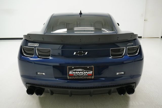 2011 Chevrolet Camaro 2dr Coupe 1SS - 22912283 - 4