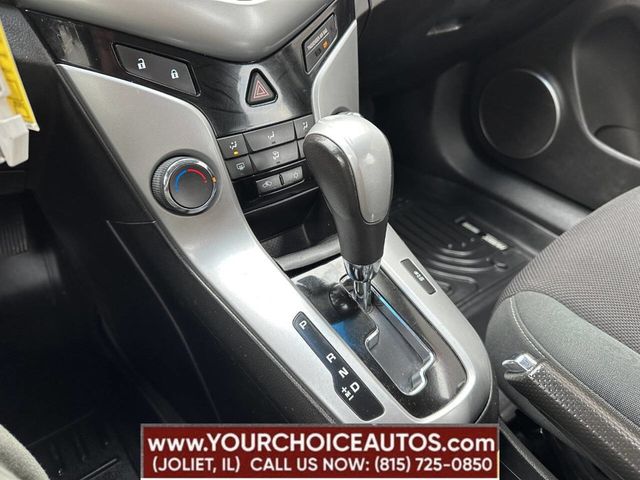 2011 Chevrolet CRUZE 4dr Sedan LT w/1LT - 22825290 - 17