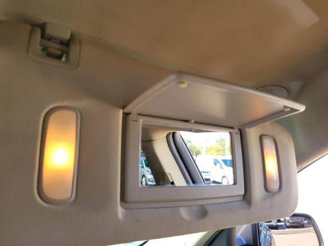 2011 Chevrolet Equinox LT Sport Utility 4D - 22932430 - 25