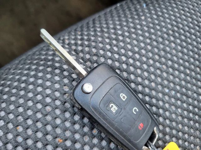 2011 Chevrolet Equinox LT Sport Utility 4D - 22932430 - 31