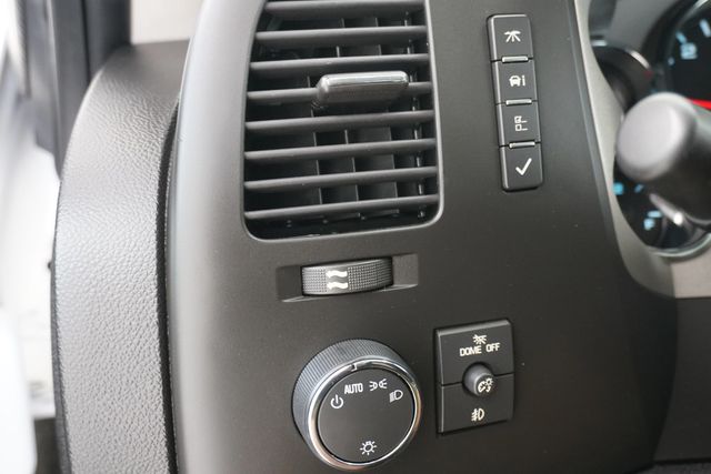 2011 Chevrolet Silverado 1500 2WD Crew Cab 143.5" LT - 22828976 - 18