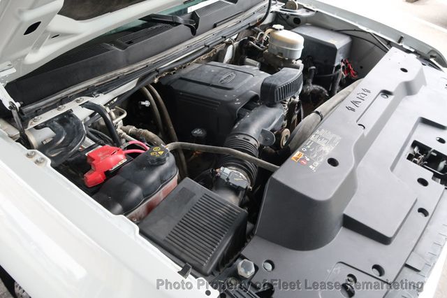 2011 Chevrolet Silverado 3500HD Silverado 3500 4WD Crew Cab Utility  - 22938828 - 38