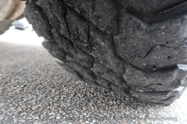 2011 Chevrolet Silverado 3500HD Silverado 3500 4WD Crew Cab Utility  - 22938828 - 43