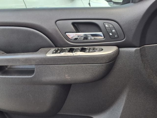 2011 Chevrolet Tahoe 4WD 4dr 1500 LT - 22877386 - 13