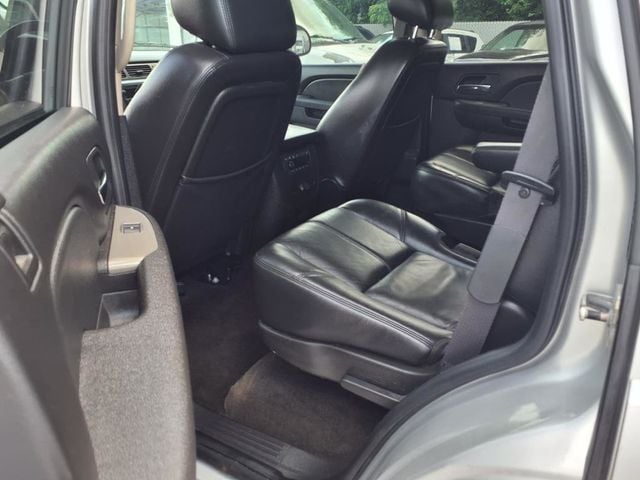 2011 Chevrolet Tahoe 4WD 4dr 1500 LT - 22877386 - 14