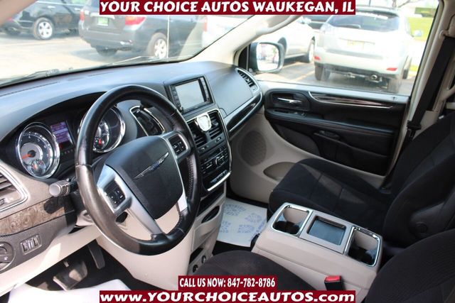 2011 Chrysler Town & Country 4dr Wagon Touring - 21944457 - 10