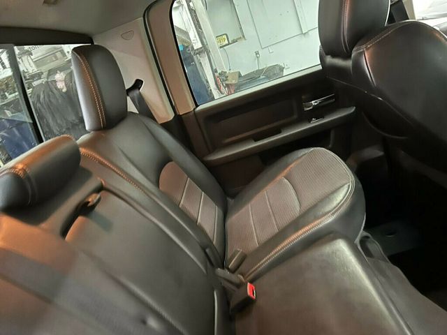 2011 Dodge Ram 1500 4X4 / CREW CAB 4 DOOR - 22384017 - 29