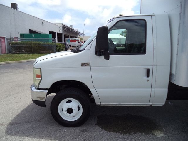 2011 Ford E450 With 20ft Dry Cargo Moving Box Truck and Pull Out Ramp - 22819526 - 11