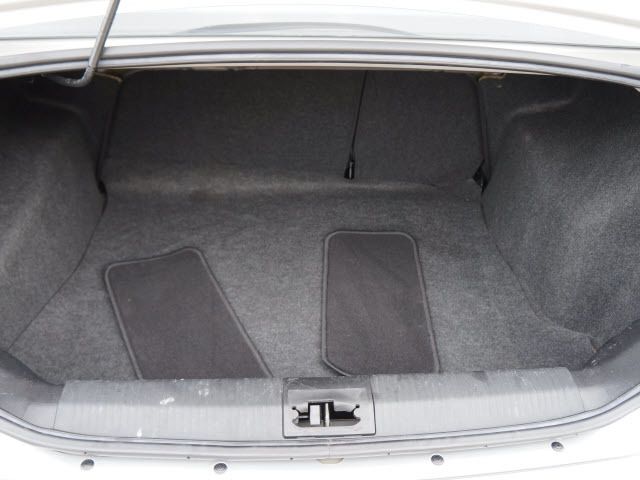 2011 Ford Focus 4dr Sdn SE - 11862264 - 17