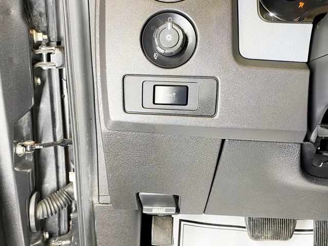 2011 Ford F-150 4WD SuperCrew 145" XLT - 22938175 - 24