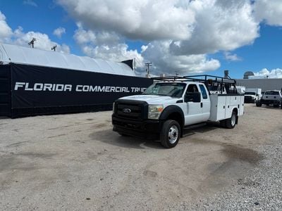 2011 Ford F-550 Extended Cab Utility Service Truck