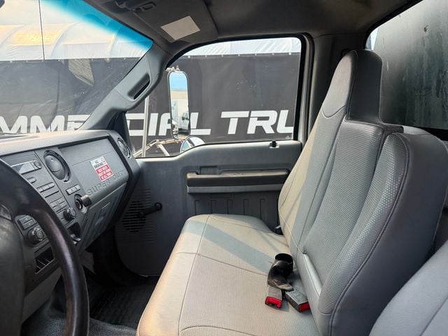 2011 Ford F-650 Flatbed  - 22904309 - 9