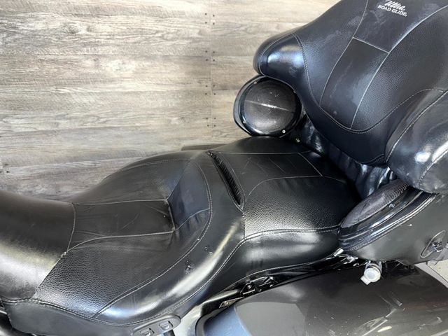 2011 Harley-Davidson FLTRUSE CVO Road Glide Custom SUPER CLEAN! - 22940152 - 14