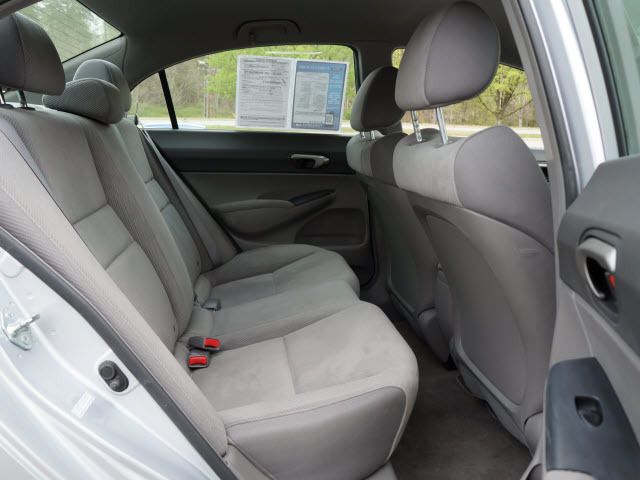 2011 Honda Civic Sedan 4dr Auto LX - 11825327 - 16