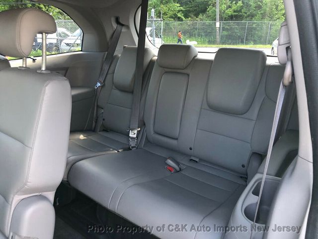 2011 Honda Odyssey Touring,NAV, DVD, MOON ROOF ,LEAHTER  - 22427402 - 23