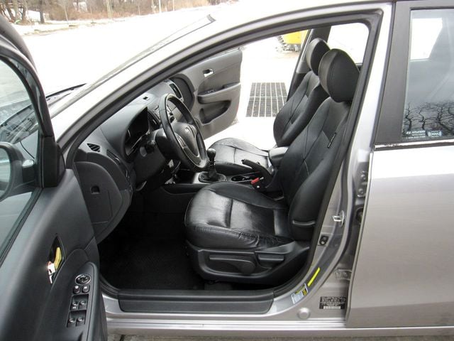 2011 Hyundai Elantra Touring 4dr Wagon Manual GLS *Ltd Avail* - 22292756 - 16
