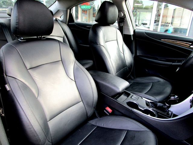 2011 Hyundai Sonata Limited  - 22909292 - 12