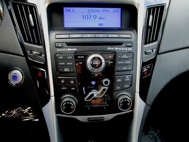 2011 Hyundai Sonata Limited  - 22909292 - 19