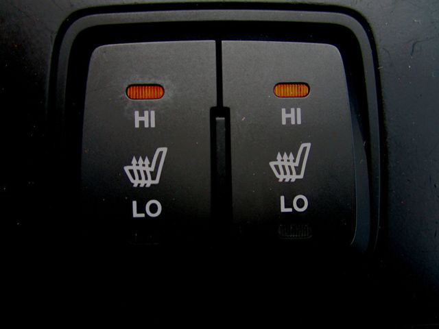 2011 Hyundai Sonata Limited  - 22909292 - 20