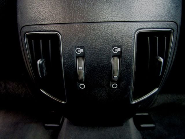 2011 Hyundai Sonata Limited  - 22909292 - 27