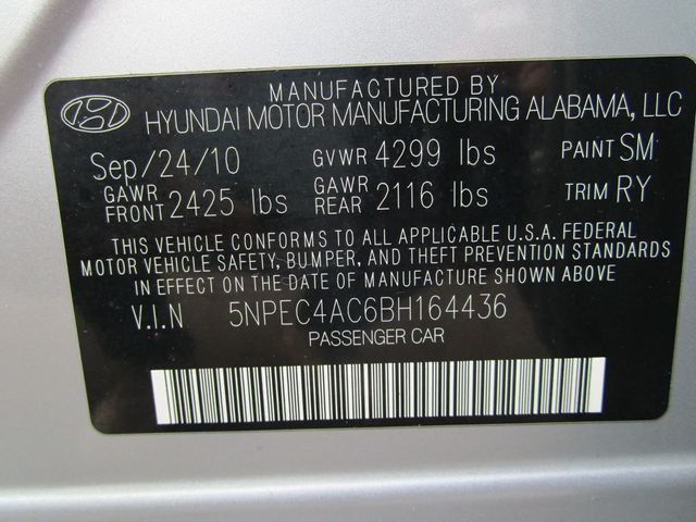 2011 Hyundai Sonata Limited  - 22909292 - 34