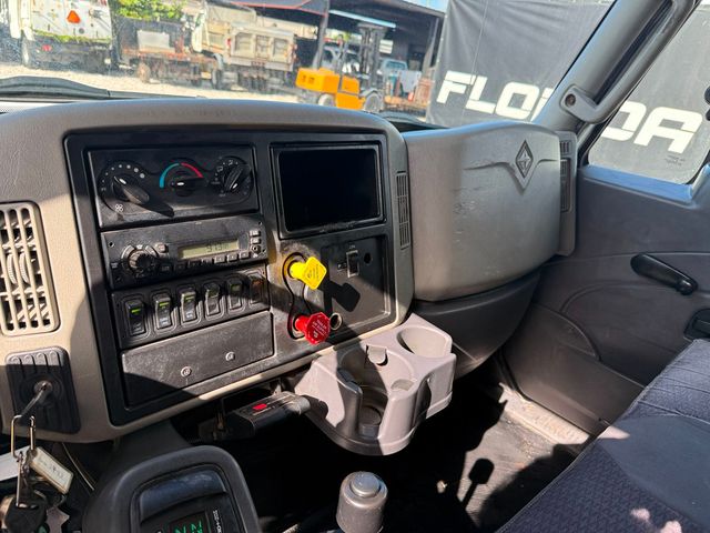 2011 International 4300 Dump Truck  - 22926472 - 14