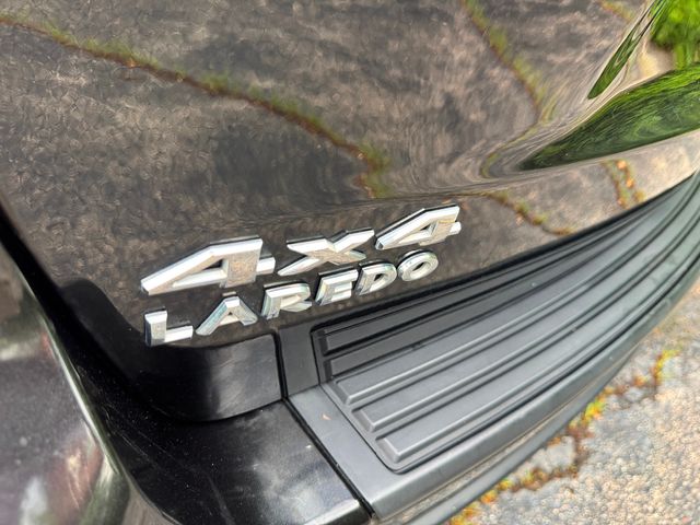 2011 Jeep Grand Cherokee 4WD 4dr Laredo - 22880639 - 34