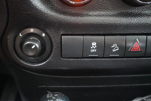 2011 Jeep Wrangler 4WD 2dr Sport - 22906804 - 18