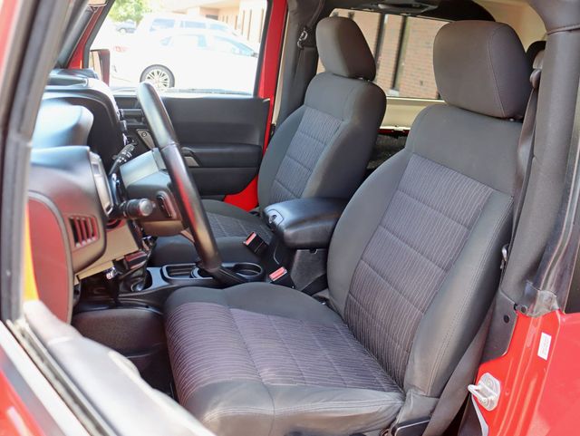 2011 Jeep Wrangler 4WD 2dr Sport - 22902200 - 17