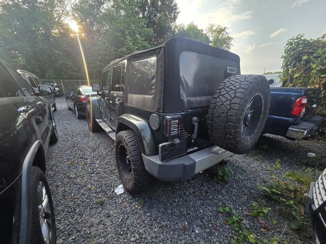 2011 Jeep Wrangler Unlimited 4WD 4dr Sahara - 22893266 - 33