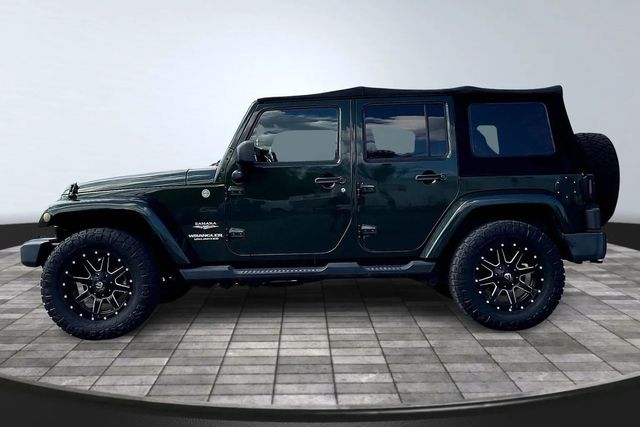 2011 Jeep Wrangler Unlimited 4WD 4dr Sahara - 22893266 - 3