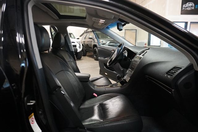 2011 Lexus ES 350 4dr Sedan - 22927147 - 5