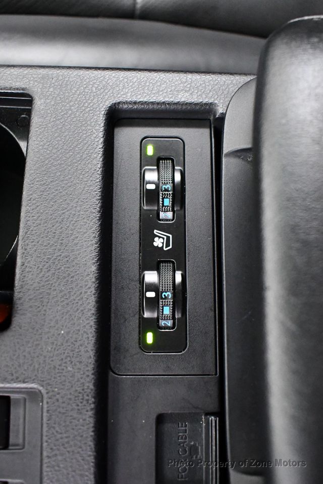 2011 LEXUS RX 450h 450H - 22804686 - 38