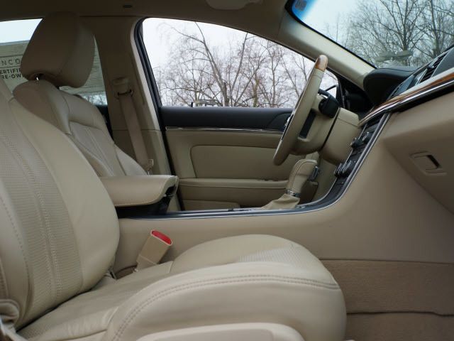2011 Lincoln MKS 4dr Sdn 3.7L FWD - 11862262 - 15