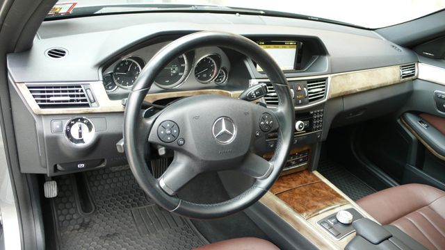 2011 Mercedes-Benz E-Class E 350 4dr Wagon E350 Sport 4MATIC - 17646275 - 19