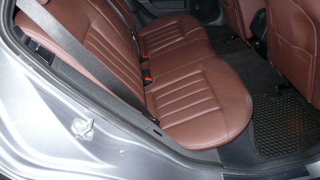 2011 Mercedes-Benz E-Class E 350 4dr Wagon E350 Sport 4MATIC - 17646275 - 44